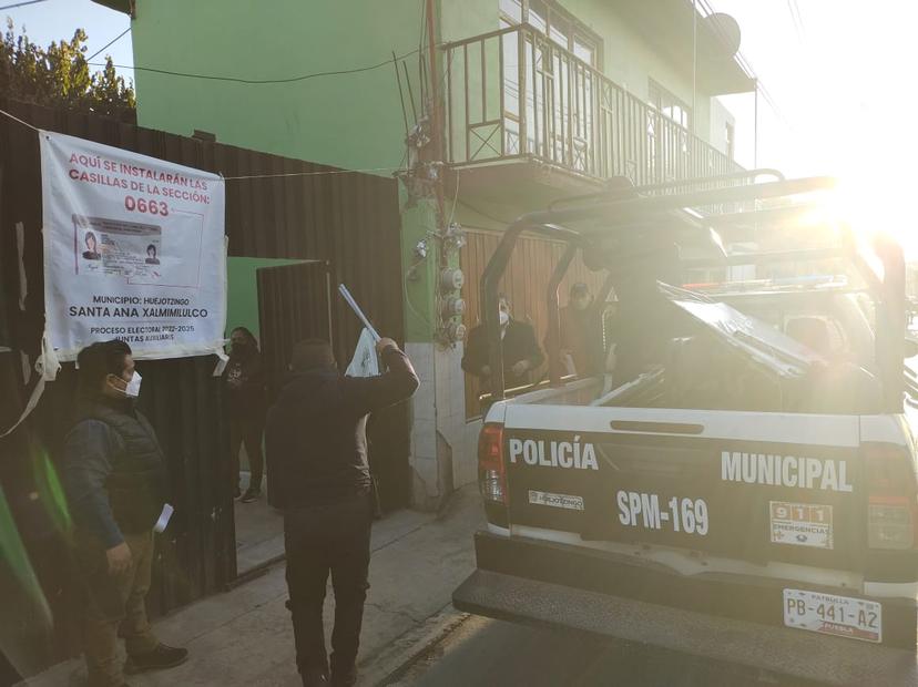 Plebiscitos se desarrollan sin incidentes en la región de Texmelucan