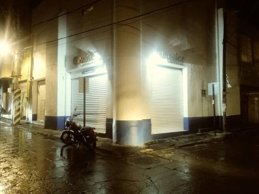 Roban joyas de casa de empeño en Izúcar