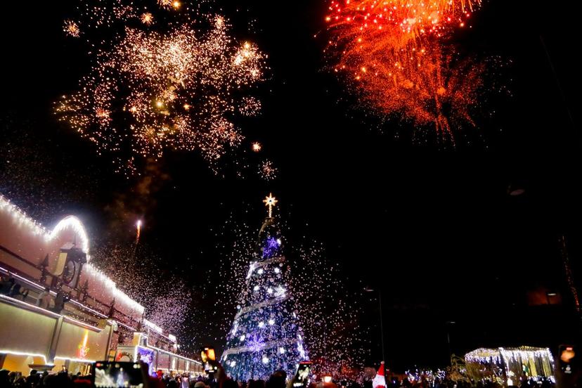 DIF de San Andrés Cholula enciende árbol navideño