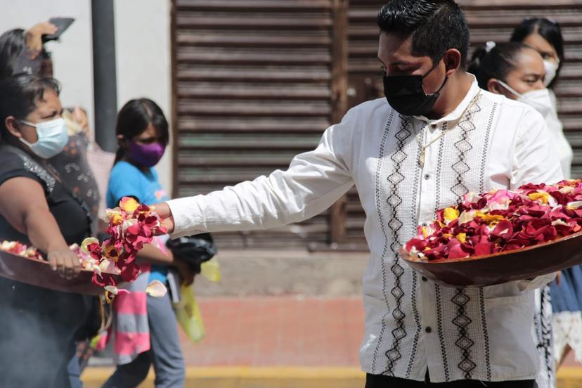 En Izúcar se realiza el cambio de Cofradía 