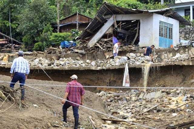 Piden evitar regreso presencial a clases en escuelas dañadas por Grace