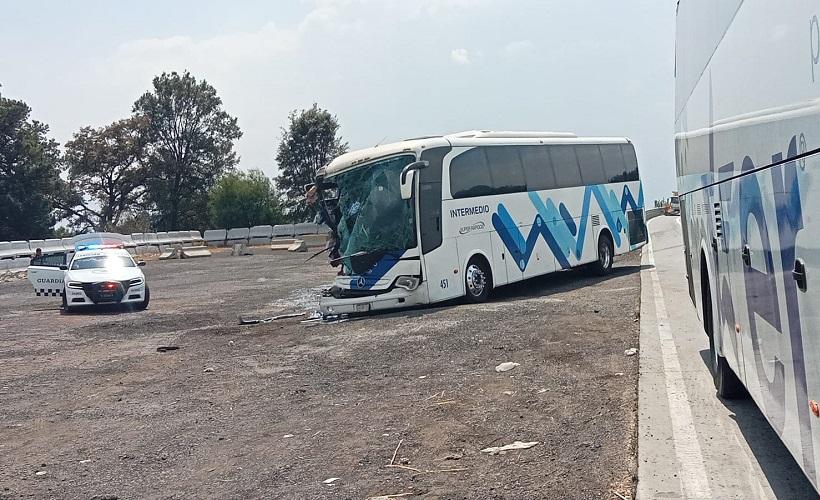 Ahora choca un Estrella Roja en la México-Puebla; hay 8 heridos