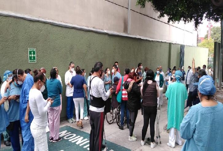 Por temblor evacuaron a 6 mil personas en instalaciones del IMSS Puebla