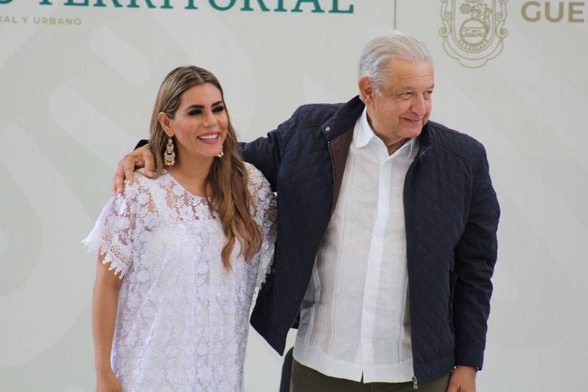 AMLO y ser mujer en La Montaña de Guerrero