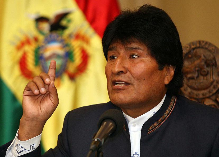 Llega Evo Morales a suelo mexicano como asilado político