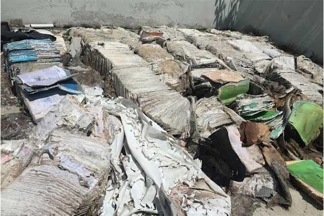 Lanzan a la basura expedientes del Hospital General de Cholula