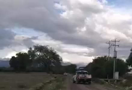 Intento de asalto termina en balacera en Granja Bachoco en Tepanco