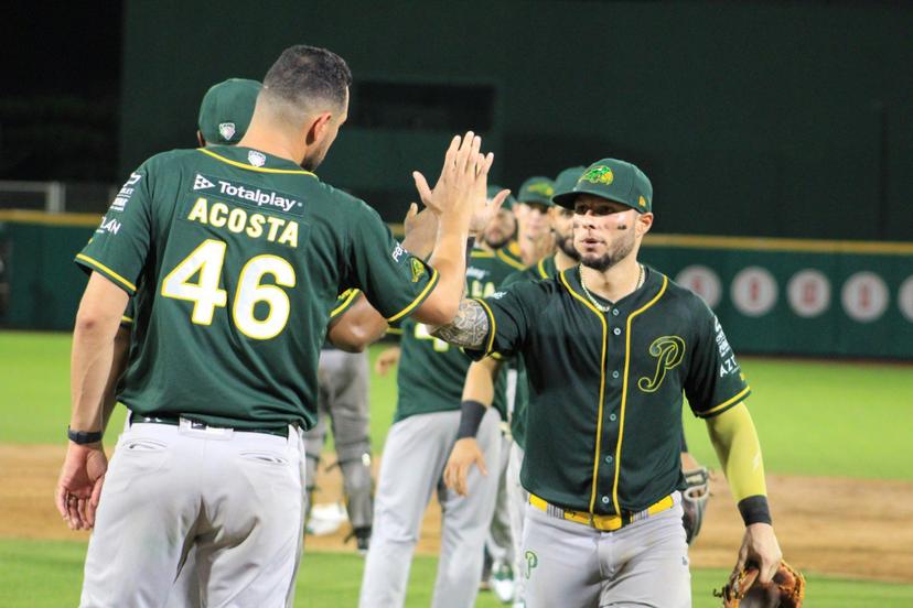 Pericos toma ventaja en el inicio de los playoffs