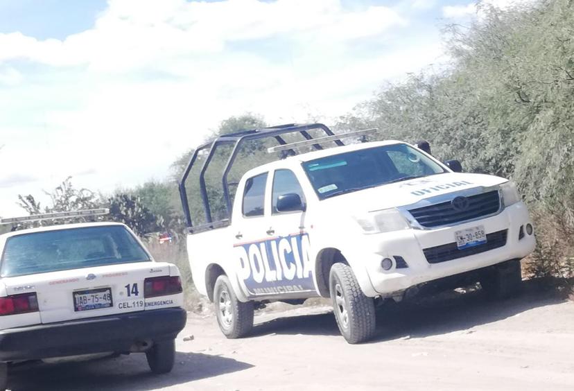 Hallan cadáver de motociclista baleado en Tecamachalco