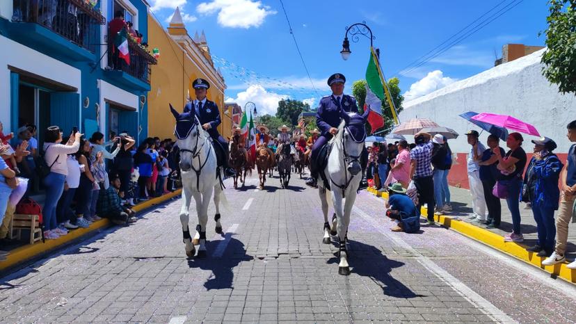 Transcurren en paz las fiestas en San Pedro Cholula