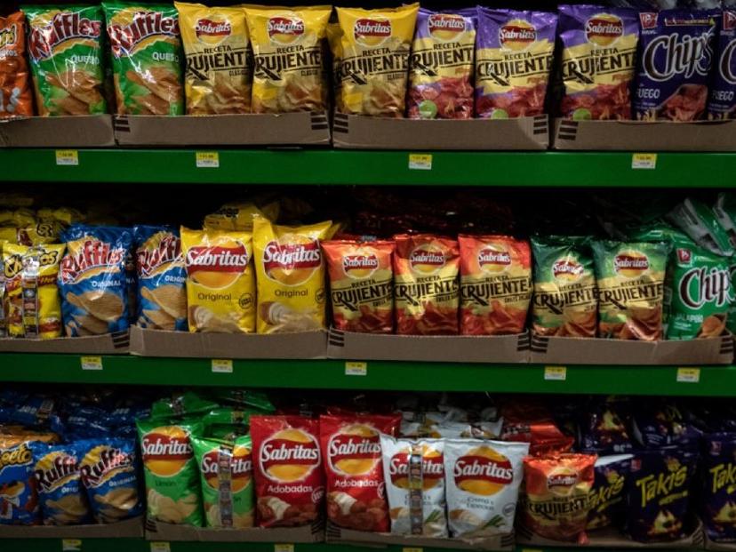 Se disparan precios en productos de comida chatarra