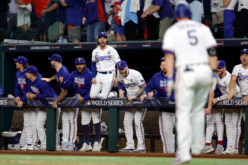 VIDEO Vaya arranque del Clásico de Otoño y Texas pega primero