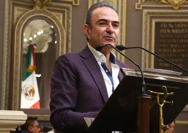 Estefan Chidiac pedirá licencia cada 28 días para bloquear llegada de su suplente  