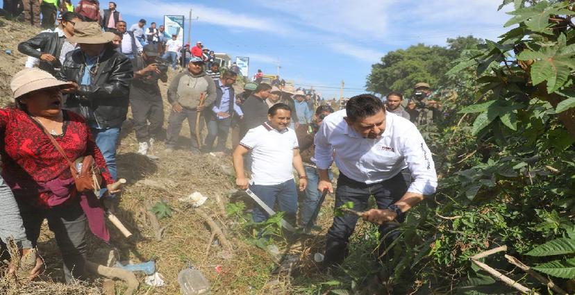 Tehuacán tendrá curtidora para elaborar zapatos escolares: Armenta