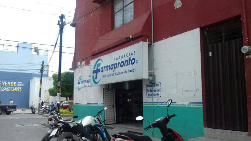 Farmacias elevan costos de cubrebocas en Izúcar