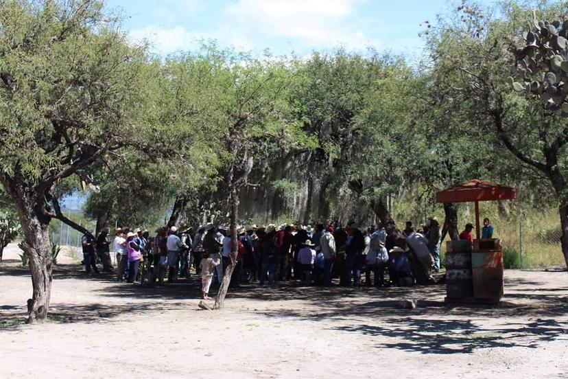 Por impago, ejidatarios toman zona arqueológica de Tlacotepec