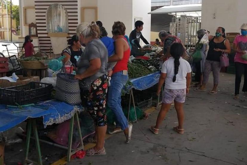 Reactivan mercado en San José Miahuatlán