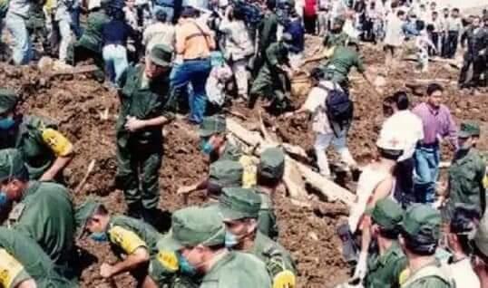 A 21 años de la tragedia honran a centenar de víctimas en Teziutlán