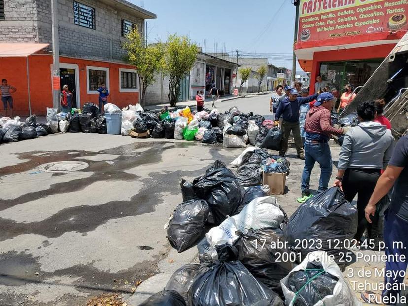 Remitirán ante juez Calificador a quien cierre de calles con basura en Tehuacán