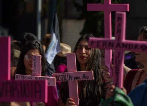 Por feminicidios y homicidios mueren 170 poblanas este año 