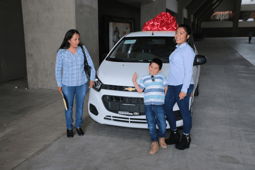 Feria de Puebla 2019 entrega automóvil último modelo