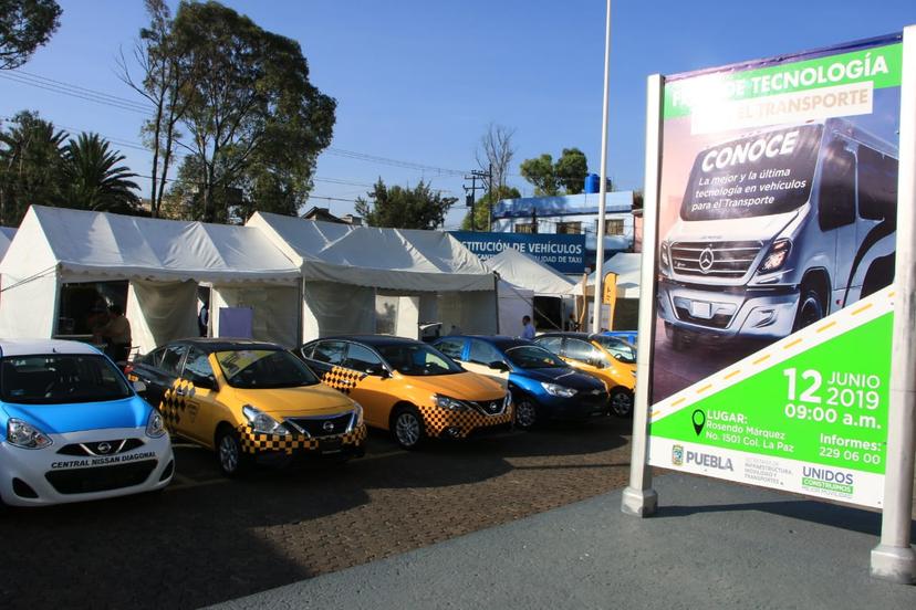 Inauguran Feria de tecnología para el transporte público