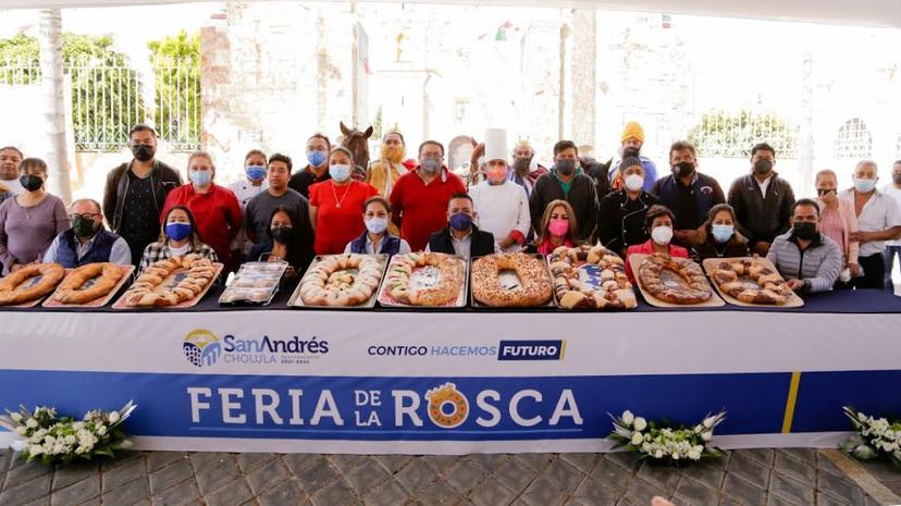 Asiste a la Feria de la Rosca en San Rafael Comac