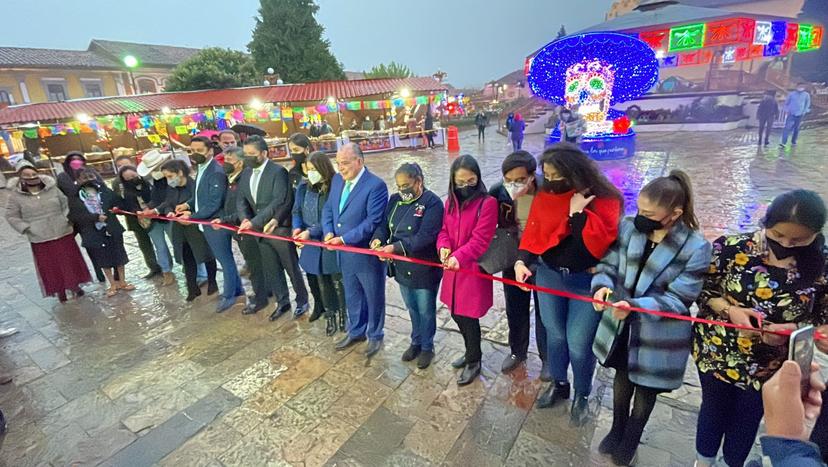 Zacatlán inaugura Feria del Pan con catrina gigante de 6 mil piezas de conchas