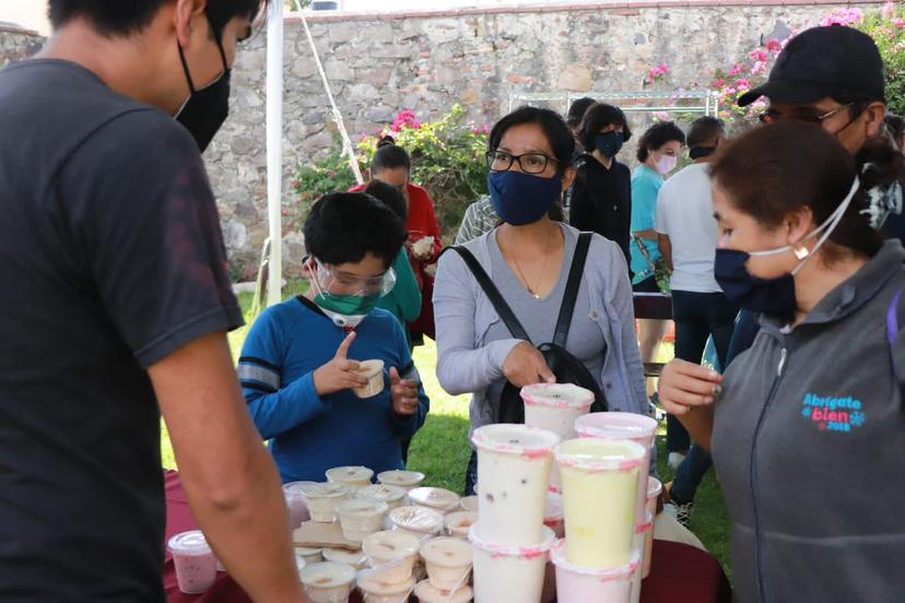 Con medidas anticovid Feria del Queso recibe a cientos en Tonantzintla