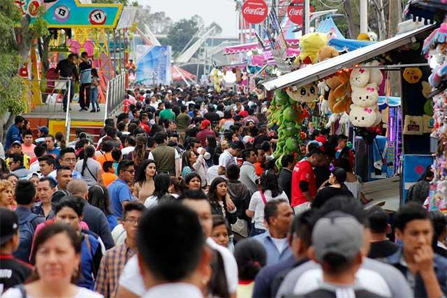 De 5 mil a 250 mil pesos, el costo para stands en la Feria de Puebla