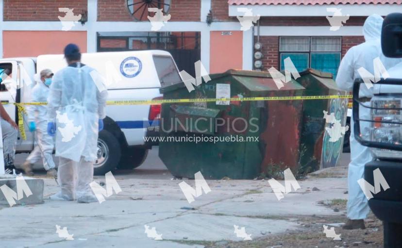 VIDEO Hallan recién nacido en contenedor de basura en Puebla; es el segundo del día