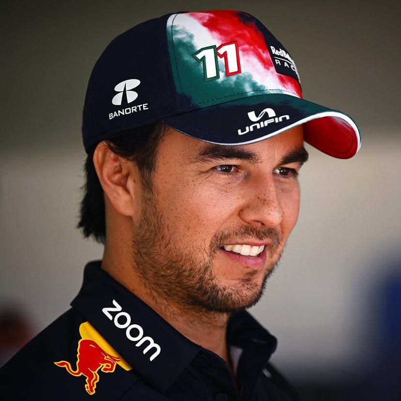 VIDEO Checo Pérez y Red Bull reciben visita de Brad Pitt