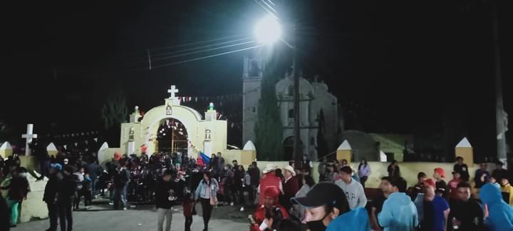 A pesar de las restricciones, celebran fiestas patronales en Atlixco