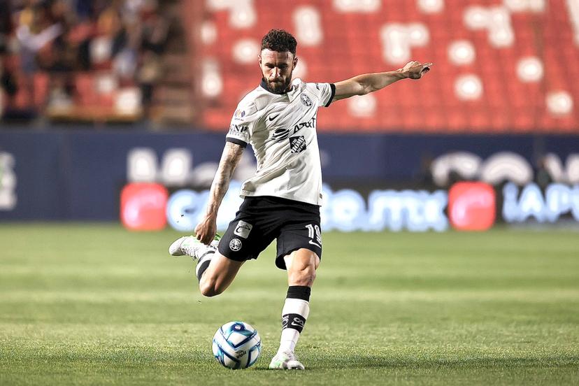 Ola de violencia en el país alcanza a Miguel Layún