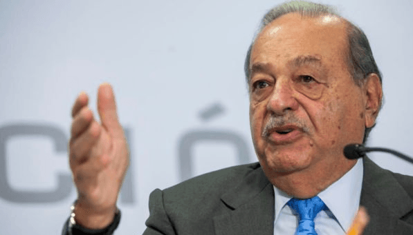 Carlos Slim acude a Palacio Nacional