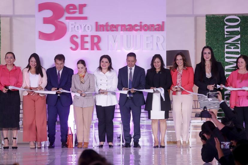 Tlatehui y Cuautle inauguran Tercer Foro Internacional Ser Mujer