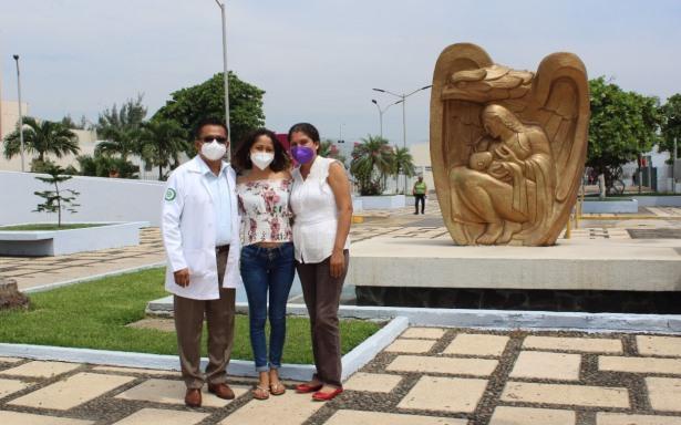 Joven dona riñón a su pareja: IMSS 