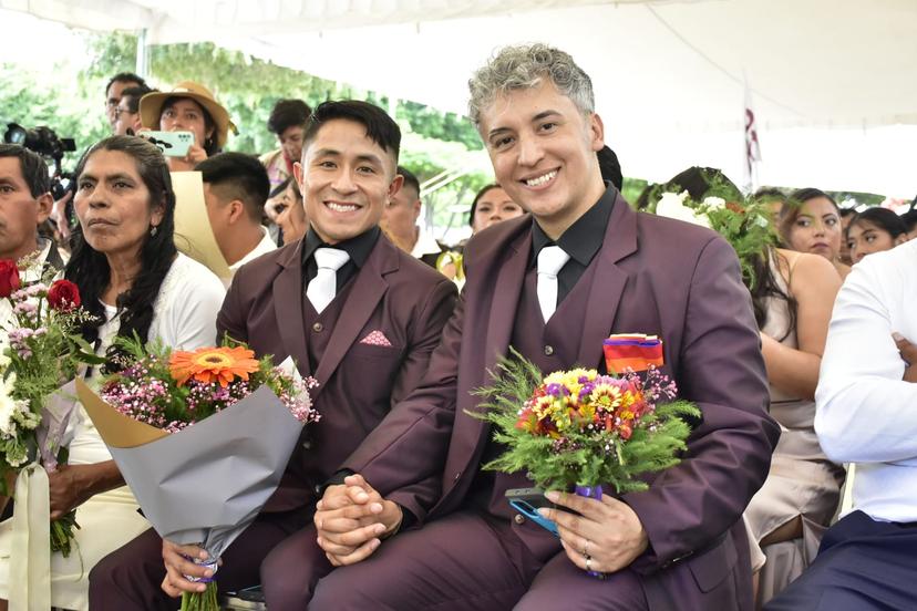 Formaliza SEGOB unión de 60 parejas con bodas comunitarias en Tehuacán