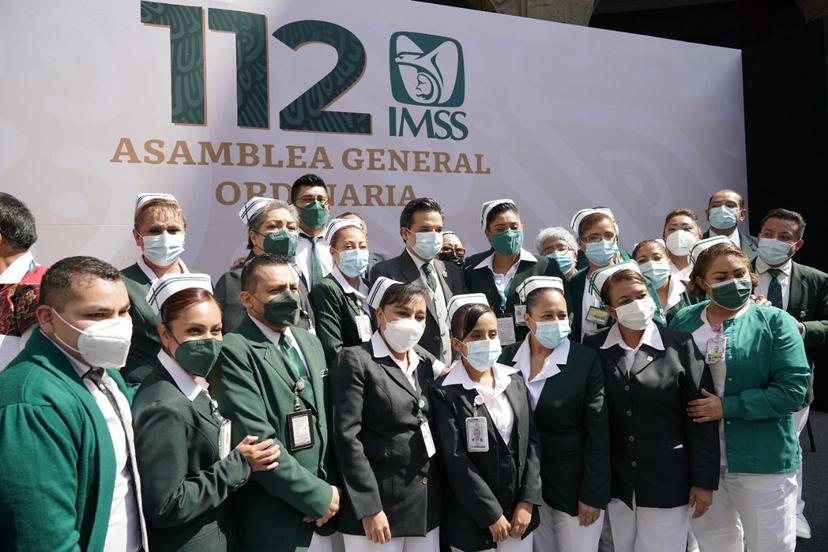 IMSS aumenta ingresos obrero-patronales y tiene suficiencia financiera por 12 años