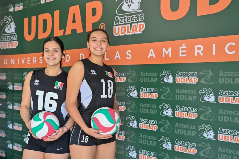 Las Aztecas regresan de los mundiales de voleibol