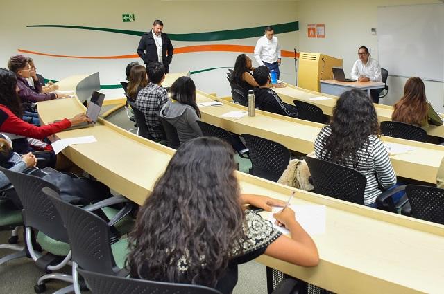 Con talleres, UDLAP facilita inserción laboral de egresados