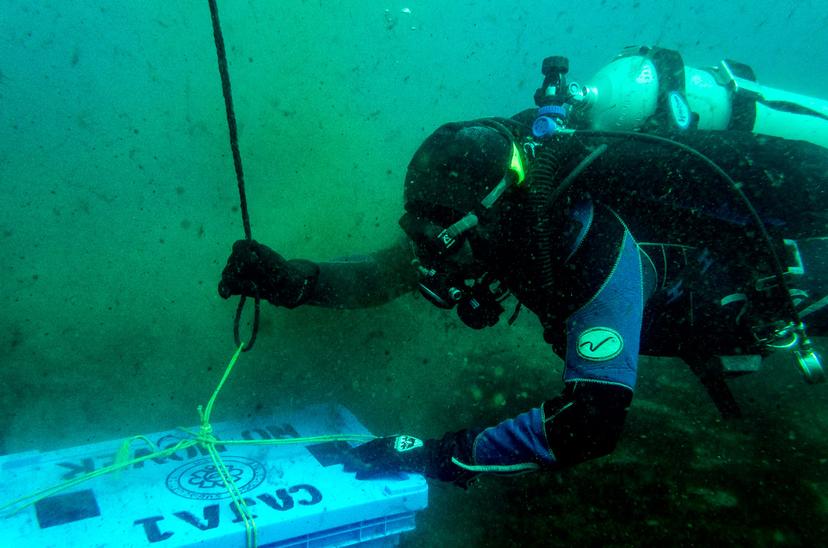 INAH crea archivo arqueológico en el fondo del Lago de la Luna