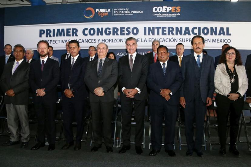 Inaugura Antonio Gali el Congreso Internacional Coepes Puebla