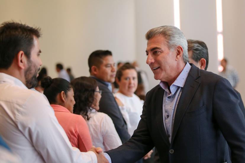 Se reúne Antonio Gali con alcaldes electos del PRI