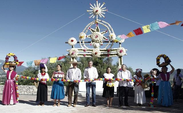 Gobernador de Puebla inaugura la edición 53 del Huey Atlixcáyotl