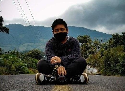 Seth, el joven fotógrafo de Huauchinango