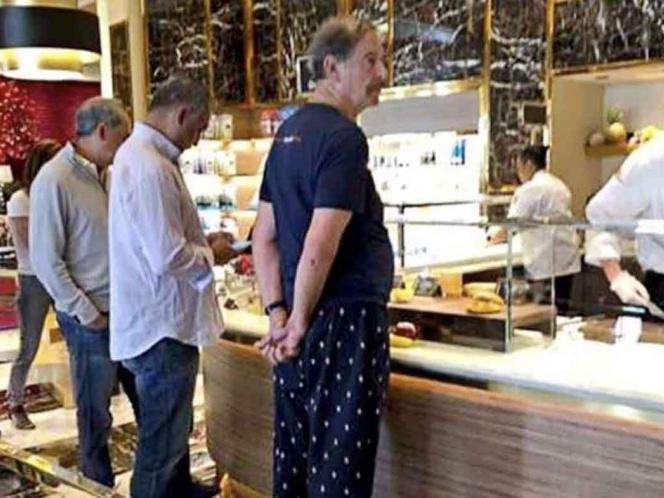 Captan a Fox desayunando en pijama en Las Vegas