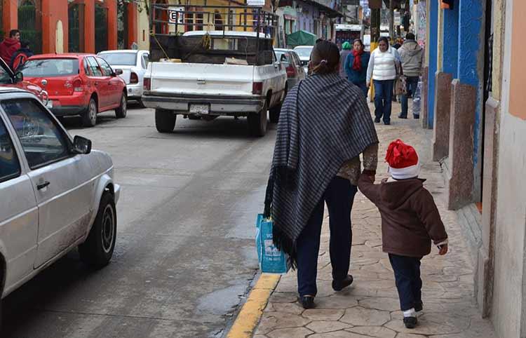 Registra sierra nororiental hasta tres grados por frente frío