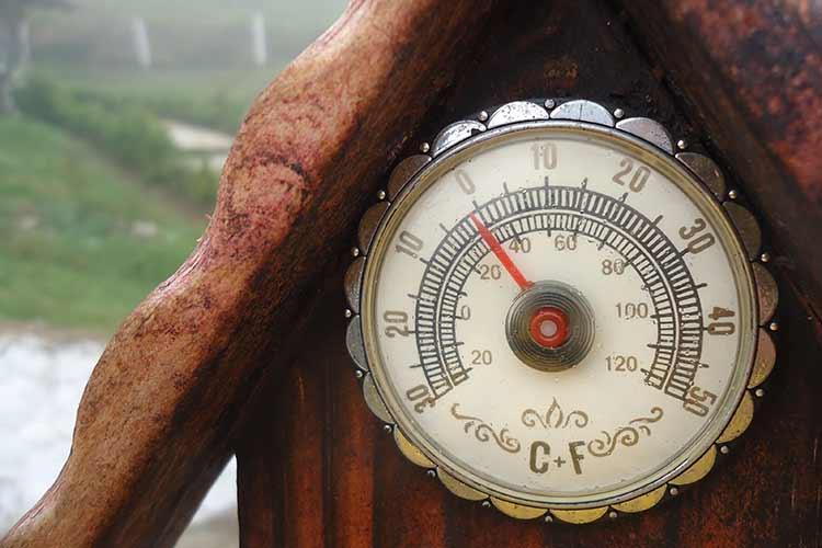 Caída de agua nieve y temperaturas bajo cero en la sierra de Puebla