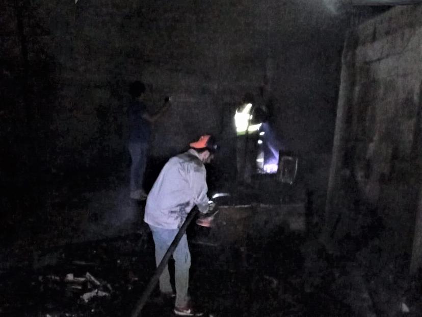 Fuego consume dos casas en Huauchinango